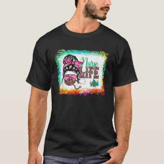 Farbenfroh gebleicht Messing Haare Bun Krankenvers T-Shirt