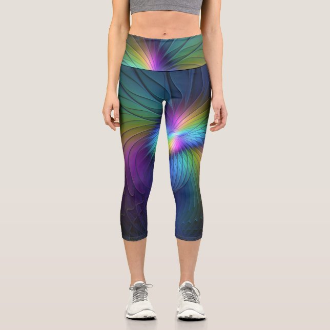 Farbenfroh mit blauem, modernem Abstraktem Fraktal Capri Leggings (Vorderseite)
