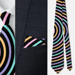 Farbenfrohe Abstrakte Streifenmuster Krawatte<br><div class="desc">Farbenfrohe Abstrakte Streifen Pattern Nacken Krawatte.</div>