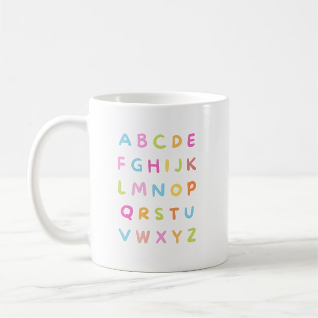 Farbenfrohe Alphabet-Typografie Kaffeetasse (Links)