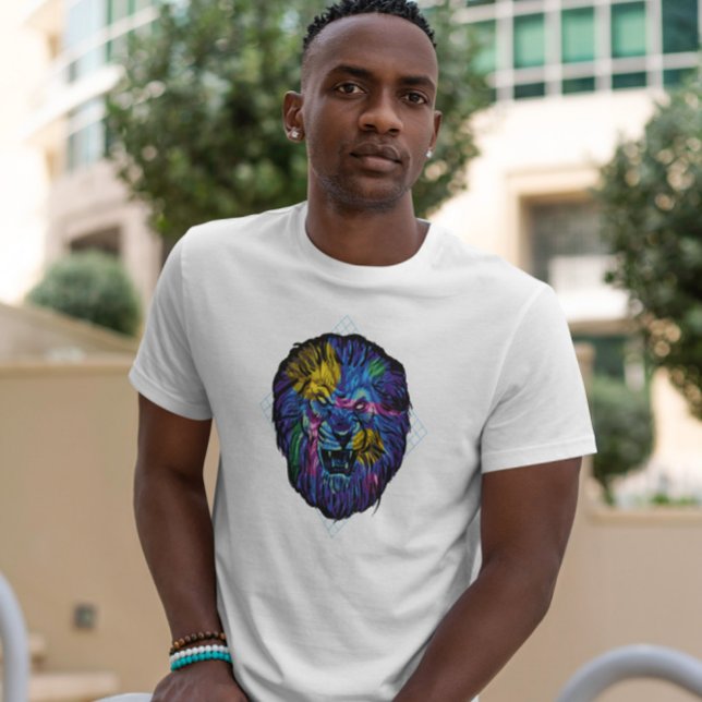 Farbenfrohe Angry Lion T-Shirt (Von Creator hochgeladen)