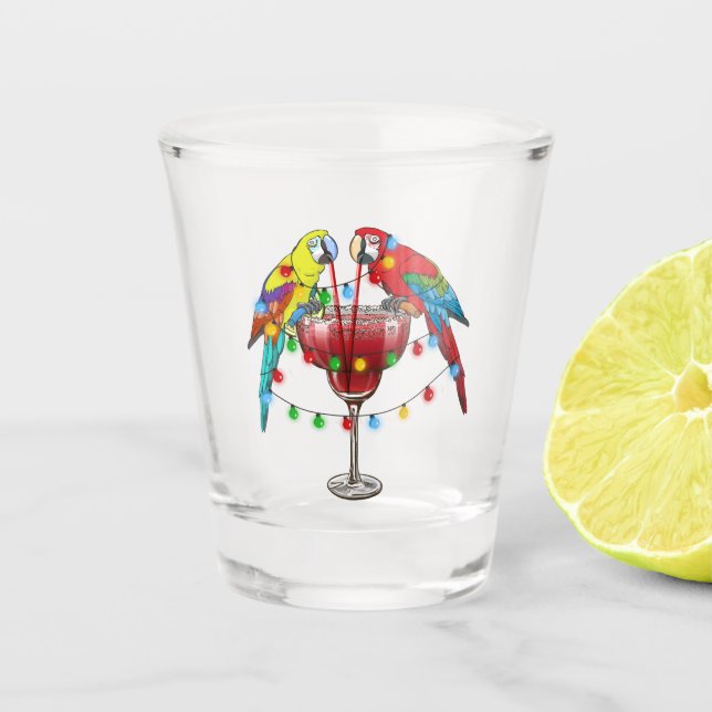 Farbenfrohe Ara Parrots trinken Roten Wein Schnapsglas (Vorderseite)