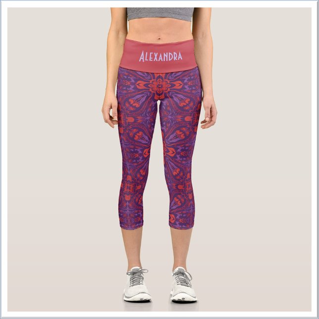 Farbenfrohe Batik Rot & Lila Abstract Capri Leggings (Von Creator hochgeladen)