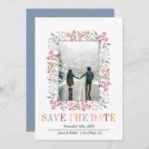 Farbenfrohe Beeren und Blätter schmücken die Winte