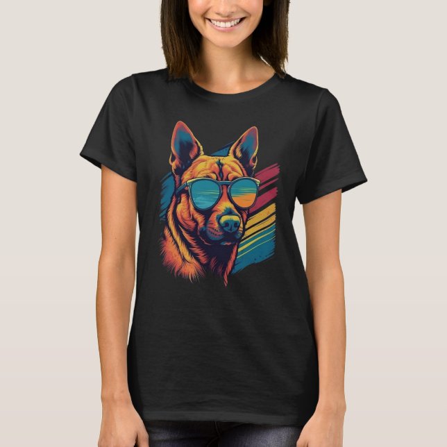 Farbenfrohe belgische Malinois mit Sonnenbrille T-Shirt (Vorderseite)