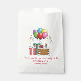 Farbenfrohe Birthday Balloons mit Kuchen und Gesch Geschenktütchen