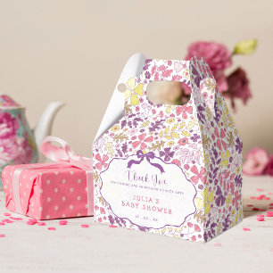 Farbenfrohe Bleistiftskizze für Baby-Party mit Doo Geschenkschachtel