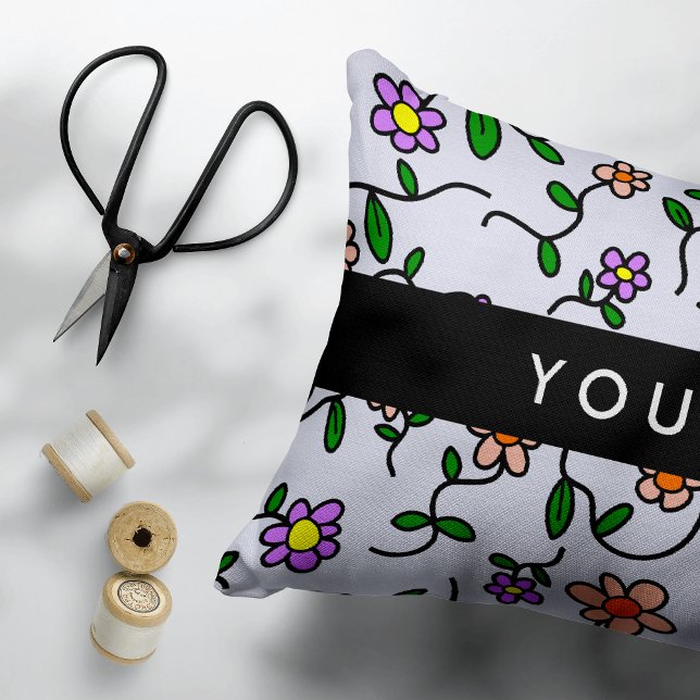 Farbenfrohe Blume, blauer Hintergrund, schwarz Dekokissen (Von Creator hochgeladen)