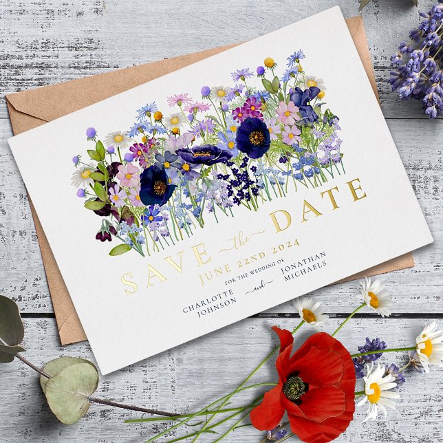 Farbenfrohe Blumengewässer Hochzeit Gold Folieneinladung (Colorful wildflowers blue and gold foil typography script wedding save the date invitation )