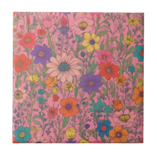Farbenfrohe Blumenmuster auf rosa Fliese