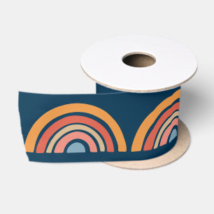Farbenfrohe Boho-Regenbogengestaltung Satinband
