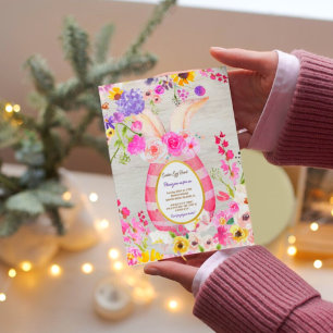 Farbenfrohe Bunny Rabbit Ostereier Hunt Brunch Einladung