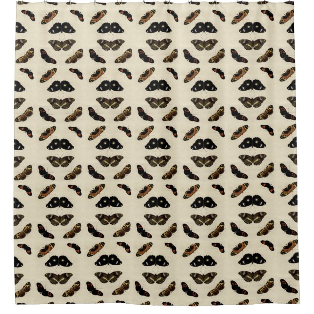 Farbenfrohe Butterfly-Medley auf Creme Background Duschvorhang (Vorderseite)