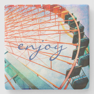 Farbenfrohe Carnival Ferris Wheel Foto Skript geni Steinuntersetzer