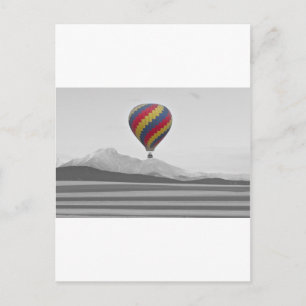 Farbenfrohe Colorado Hot Air Ballon und Longs Postkarte