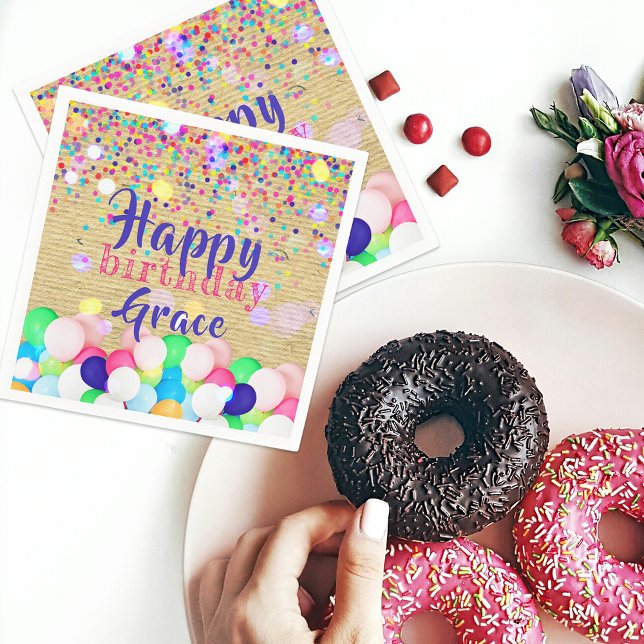 Farbenfrohe Confetti und Balloons glücklich zum Ge Serviette (Von Creator hochgeladen)