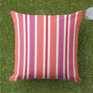 Farbenfrohe Coral Pink und Red Summer Stripes Must Kissen
