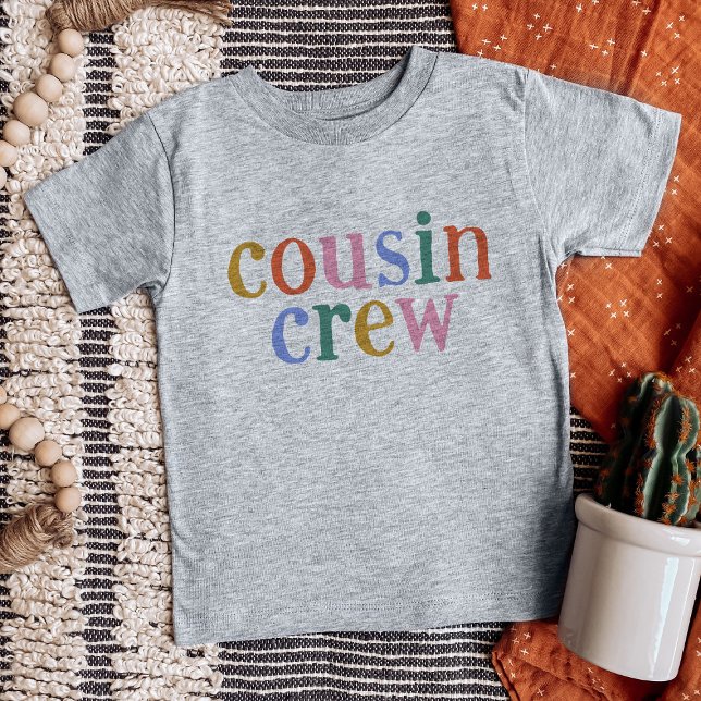 Farbenfrohe Cousin Crew passt zur Familie Baby T-shirt (Von Creator hochgeladen)
