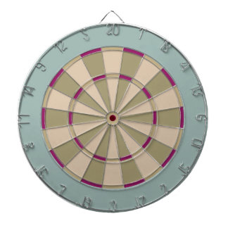 Farbenfrohe Dart Board in verschlungenen Tönen mit Dartscheibe
