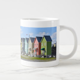 Farbenfrohe Dauphin Island Houses, Alabama Jumbo-Tasse