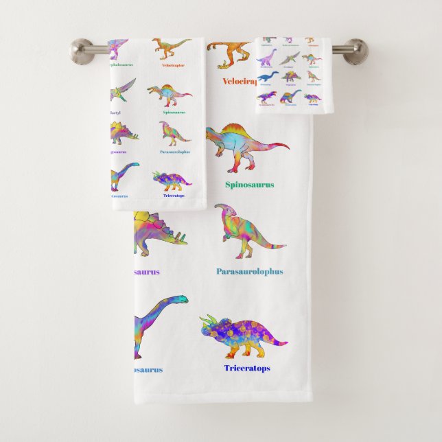 Farbenfrohe Dinosaurier mit rosa Namen Badhandtuch Set (Insitu)
