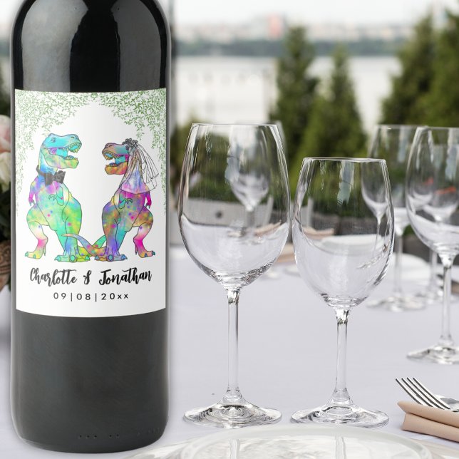 Farbenfrohe Dinosaurier Thema Hochzeit nach Maß Weinetikett (Colorful T-Rex Bride and Groom Dinosaur Wedding Custom wine labels)