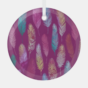Farbenfrohe Federn: lila Hintergrundmuster. Ornament Aus Glas