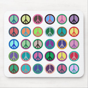 Farbenfrohe Friedenssymbole Mousepad