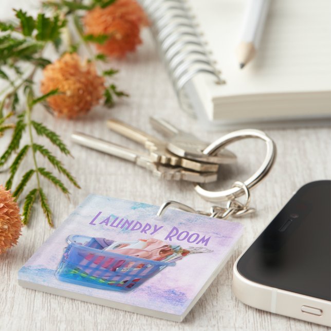 Farbenfrohe geflochtene Wäsche über Gefahren in bl Schlüsselanhänger (Vorderseite rechts)