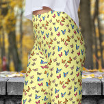 Farbenfrohe gelbe Schmetterlinge Muster Leggings<br><div class="desc">Fly Into Fashion: Nimm deinen Stil mit diesen Butterfly-Leggings in neue Höhen! Die Kombination aus kühnen Farben und einer komfortablen, flacheren Passform ist ideal für lässige Bekleidung oder um dem Kleiderschrank eine spielerische Touch zu verleihen. Diese Leggings sind wunderschön, charmant und einzigartig, bereit, eine Erklärung abzugeben. Verpassen Sie nicht -...</div>