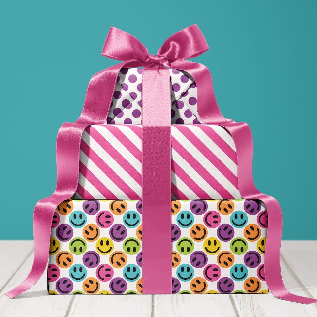 Farbenfrohe, gelungene Streifen und Polka Dot Geschenkpapier Set (Von Creator hochgeladen)