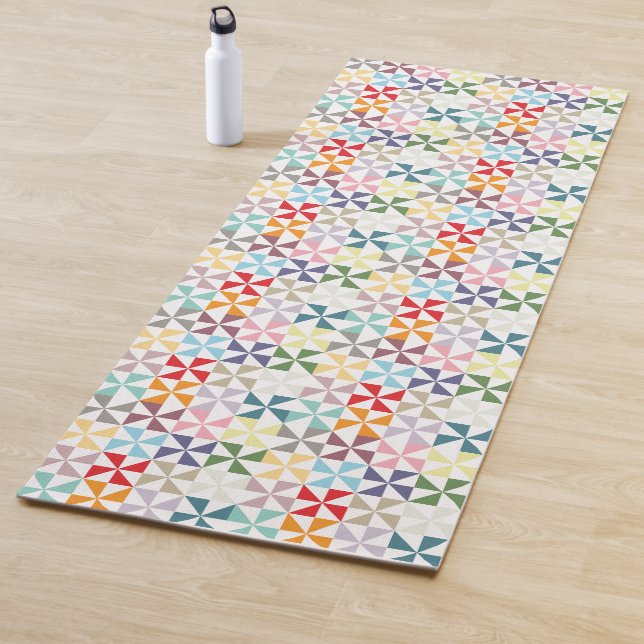 Farbenfrohe geometrische Pinwheels Yogamatte (Beispiel)