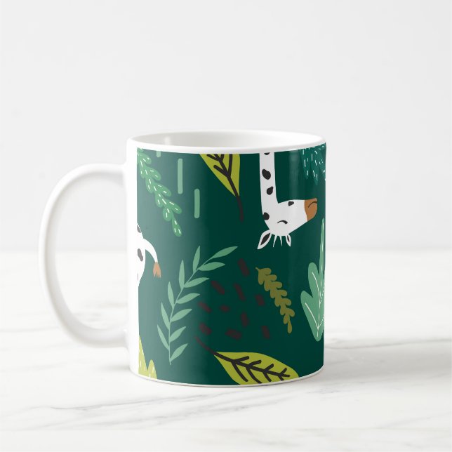 Farbenfrohe Giraffen: Dekoratives Tiermuster. Kaffeetasse (Links)