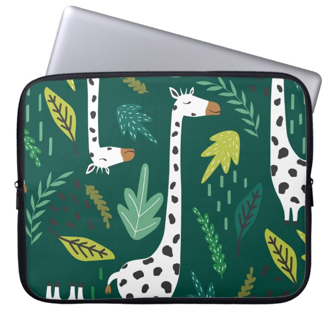 Farbenfrohe Giraffen: Dekoratives Tiermuster. Laptopschutzhülle (Vorderseite)