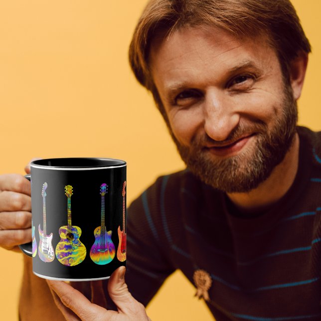 Farbenfrohe Gitarren auf schwarz Tasse (Funky colorful psychedelic guitar pattern  black coffee mug for guitar players and musicians )
