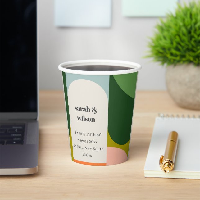 Farbenfrohe Groovy Retro Arch Abstrakte Hochzeit Pappbecher (InSitu)