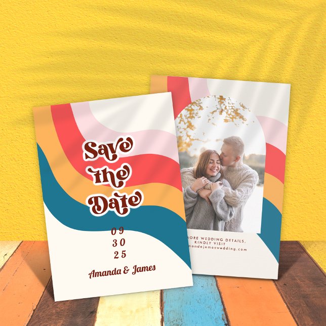 Farbenfrohe Hippie Groovy Retro 70er Foto Save The Date (Von Creator hochgeladen)