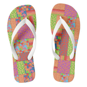 Farbenfrohe Imitate Muster der Sommerkulturen Flip Flops