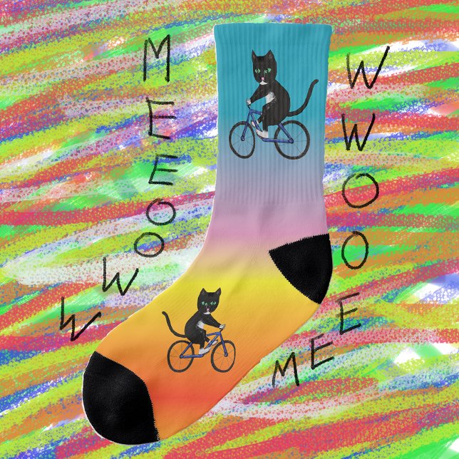Farbenfrohe Katze auf einem Radfahrer Socken (Von Creator hochgeladen)