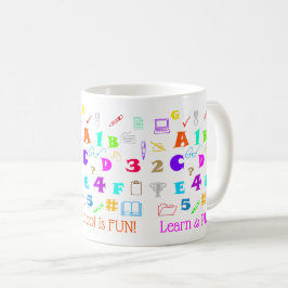 Farbenfrohe Kinderschulmaterial, Briefe und Zahlen Kaffeetasse