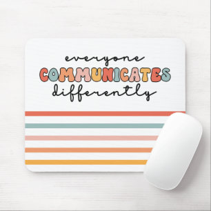 Farbenfrohe Kommunikation Mousepad