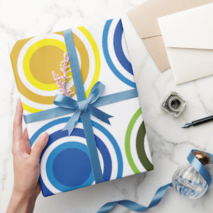 Farbenfrohe konzentrische Kreise zum Geburtstag Geschenkpapier