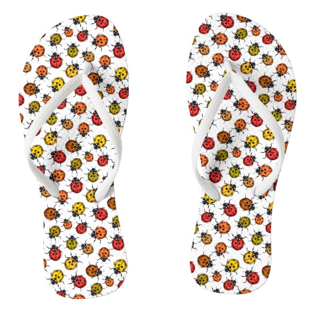Farbenfrohe Ladybugs auf weiß Flip Flops (Fußbett)