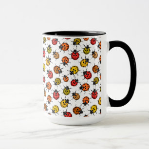 Farbenfrohe Ladybugs auf weiß Tasse