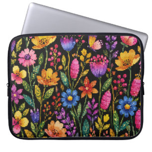 Farbenfrohe, lebhafte Blumen auf schwarzem Hinterg Laptopschutzhülle