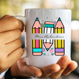 Farbenfrohe Lehrerin Name Bleistift-Cartoon Kaffeetasse