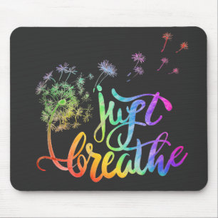 Farbenfrohe Leuchte weht im Wind nur Luft Mousepad