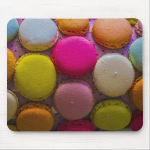 Farbenfrohe Macarons Geschmackvoll gebackenes Dess Mousepad