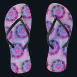 Farbenfrohe Mandala-Muster Flip Flops<br><div class="desc">Mandala entwarf Flipflops. Perfektes Geschenk für jeden Anlass und auch um Ihre Hausschuhe Kollektionen hinzuzufügen.</div>