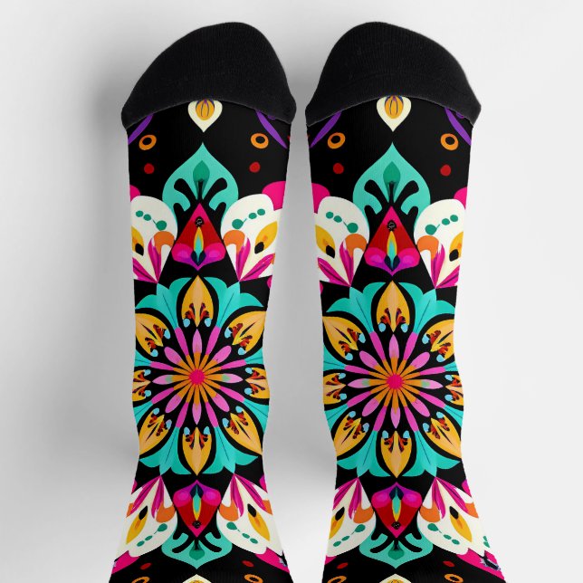 Farbenfrohe Mandala-Muster Socken (Oben)